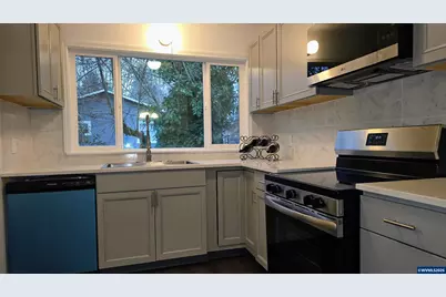 3268 Hulsey SE Av, Salem, OR 97302 - Photo 8