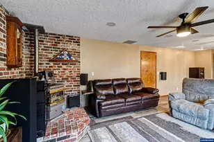 3860 Brooks Ave NE, Keizer, OR 97303 - Photo 4