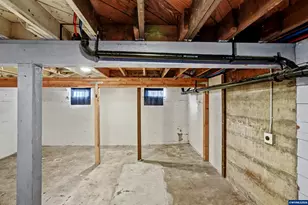 995 985 Garnet St NE, Salem, OR 97301 - Photo 16