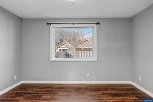 995 Garnet (-985) St NE, Salem, OR 97301 - Photo 18