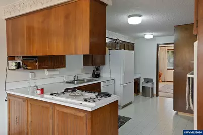 1650 Springhill Dr, Albany, OR 97321 - Photo 18