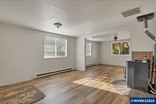 289 S 3rd St, Lebanon, OR 97355 - Photo 12