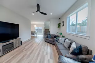 474 Browning Ave SE, Salem, OR 97302 - Photo 2