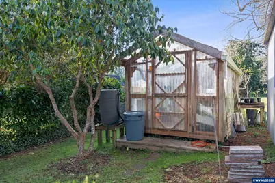 2032 SE Garden Way, Waldport, OR 97394 - Photo 28