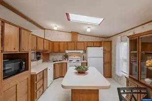 2350 Green St, Philomath, OR 97370 - Photo 10