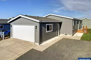 2020 S 12th St, Lebanon, OR 97355 - Photo 6