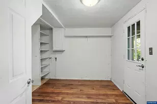 357 E Rose St, Lebanon, OR 97355 - Photo 10