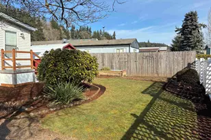 1307 S Water (#25) St, Silverton, OR 97381 - Photo 34