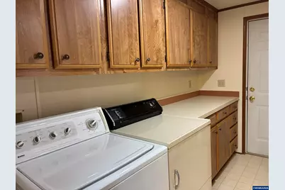 1307 S Water (#25) St, Silverton, OR 97381 - Photo 12