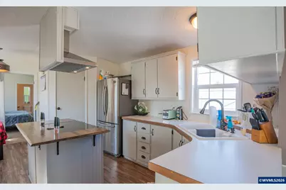 31919 N Lake Creek #38 Dr, Tangent, OR 97389 - Photo 8