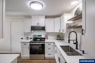 1109 SW 15th St, Lincoln City, OR 97367 - Photo 12