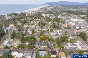 1109 SW 15th St, Lincoln City, OR 97367 - Photo 34