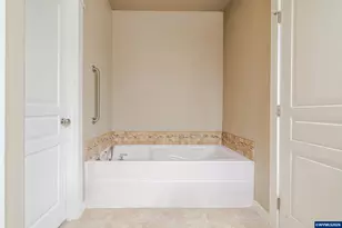 2644 NW Kingston Way, Albany, OR 97321 - Photo 30