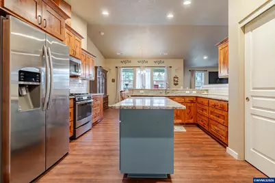 2644 NW Kingston Wy, Albany, OR 97321 - Photo 16