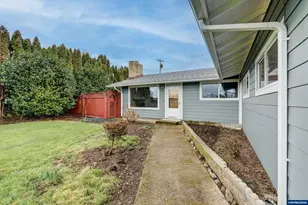 680 SW 53rd St, Corvallis, OR 97333 - Photo 4