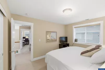 527 Grandover Av SE, Salem, OR 97306 - Photo 32