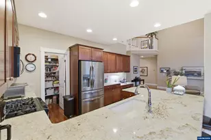 527 Grandover Ave SE, Salem, OR 97306 - Photo 14