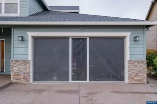 527 Grandover Ave SE, Salem, OR 97306 - Photo 44