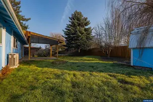 3208 Foxglove St, Lebanon, OR 97355 - Photo 18