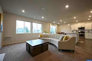 2353 Audubon Ave SE, Salem, OR 97302 - Photo 6