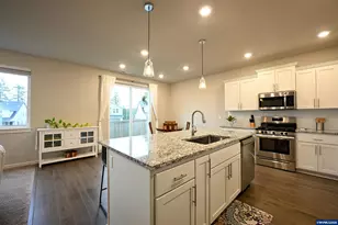 2353 Audubon Ave SE, Salem, OR 97302 - Photo 10