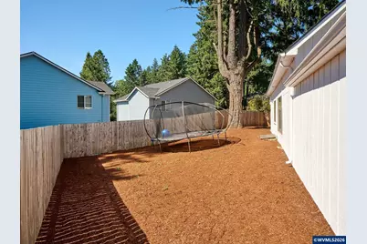 655 Idylwood Dr SE, Salem, OR 97302 - Photo 40