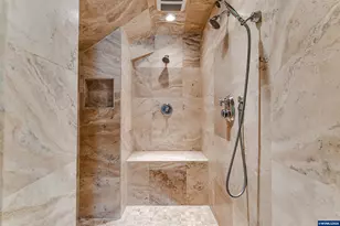 2628 Edgewater Dr, Eugene, OR 97401 - Photo 30