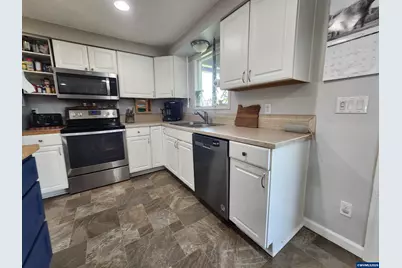 5239 Springhill Dr NE, Albany, OR 97321 - Photo 22