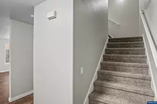 6049 Fircrest St SE, Salem, OR 97306 - Photo 26