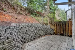 6049 Fircrest St SE, Salem, OR 97306 - Photo 22