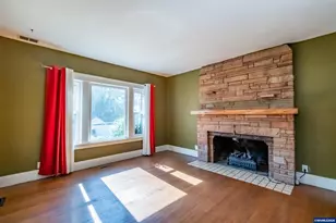 3365 Argyle Dr S, Salem, OR 97302 - Photo 8