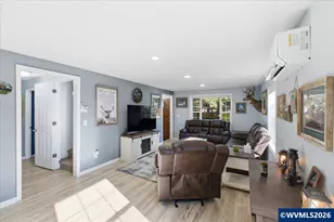 28484 Santiam Hwy, Sweet Home, OR 97386 - Photo 4