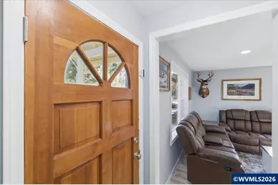 28484 Santiam Hwy, Sweet Home, OR 97386 - Photo 2