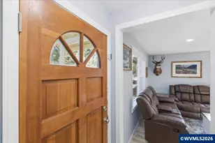 28484 Santiam Hwy, Sweet Home, OR 97386 - Photo 2