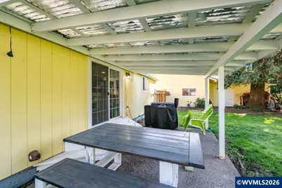 28484 Santiam Hwy, Sweet Home, OR 97386 - Photo 36