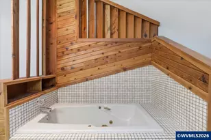 28484 Santiam Hwy, Sweet Home, OR 97386 - Photo 30