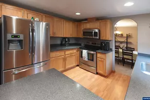 1254 Crystal Ln, Lafayette, OR 97127 - Photo 8