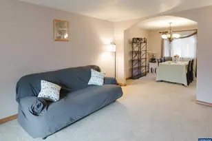 1254 Crystal Ln, Lafayette, OR 97127 - Photo 4