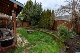 1254 Crystal Ln, Lafayette, OR 97127 - Photo 28