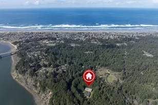 533 N Bayview Rd, Waldport, OR 97394 - Photo 14