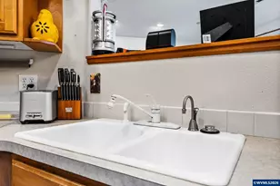 4060 Mandy Av, Salem, OR 97302 - Photo 14