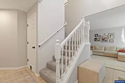 3619 N Knoll Dr, Newberg, OR 97132 - Photo 8