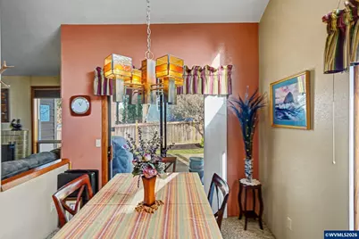 375 Indian Hills Ct SE, Salem, OR 97302 - Photo 12