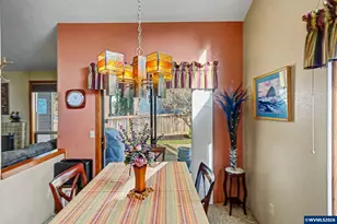 375 Indian Hills Ct SE, Salem, OR 97302 - Photo 12