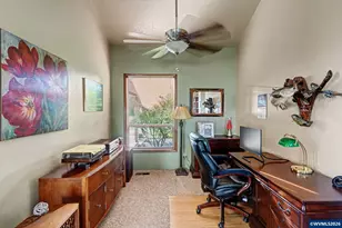 375 Indian Hills Ct SE, Salem, OR 97302 - Photo 18