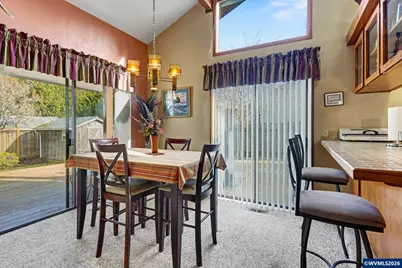375 Indian Hills Ct SE, Salem, OR 97302 - Photo 10