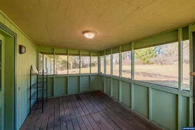 27914 Walkerwood Ln, Sweet Home, OR 97386 - Photo 14