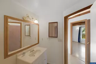 27914 Walkerwood Ln, Sweet Home, OR 97386 - Photo 22