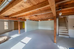 27914 Walkerwood Ln, Sweet Home, OR 97386 - Photo 26