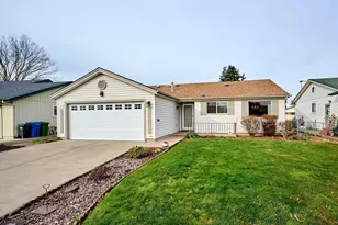 163 W Clackamas Cir, Woodburn, OR 97071 - Photo 26